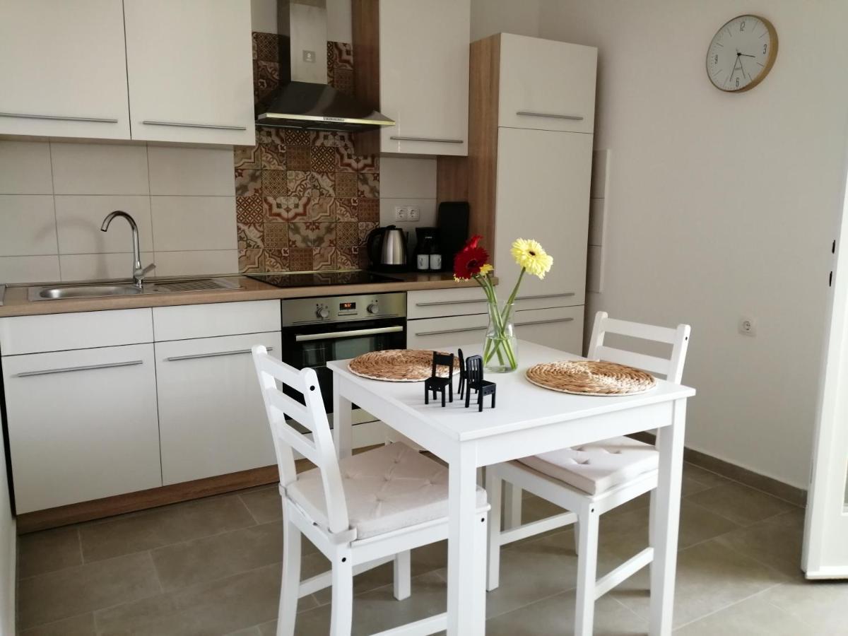 Apartment Angelina Free Public Parking Zadar Eksteriør bilde